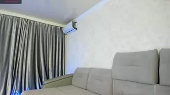 shima_shake hidden show with rubbing  hole