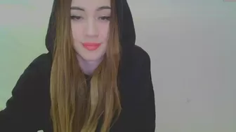 marina cute young lady fucked her cunt with a phallus