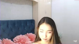 lina_tyan video cam with two petite s
