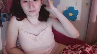 hello_strawberry69 kostenlose webcam show cam mit nackter schlampe