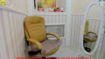 alexis_coy_ cute lady caresses shaved cunt