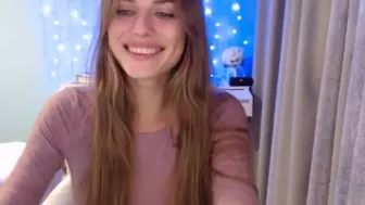 adri_sweetie lustful lady sucks dick