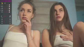 hoolybunny swallows a toy