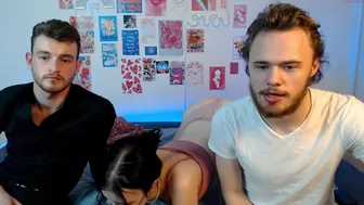 hizgi live show with slim foot masturbation