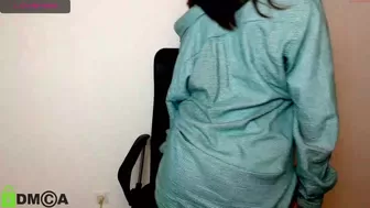 cookieiam hot chick caresses big ass