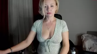 colette1w squirt webcam fuck show with busty hot