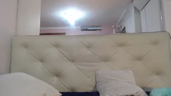 brenda_and_tony juicy babe fucks her shaved pussy