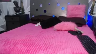karol_ebony1 impressive stranger excites huge boobs