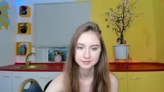 elizabeth_wong slim cam bitch masturbation in myfreecams show