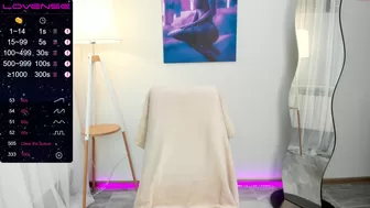 dianacas juicy online blonde sex and action rubbing