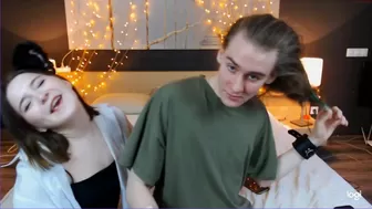 _love_sex_passion_ fisting close-up in a free chat show