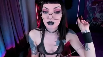 weirdmermaid exquisite beast