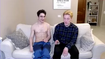 steveoceanbeanhuge slim beauty is played with a wet flower