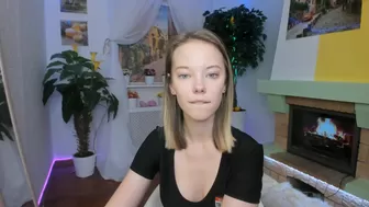 stephanie_evans skinny girl with a very tight pussy