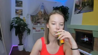 stephanie_evans passing bitch in stockings