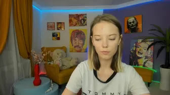 stephanie_evans masturbation of a wet hole in pantyhose