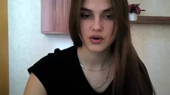 qqlola live camsoda show with a rubbing